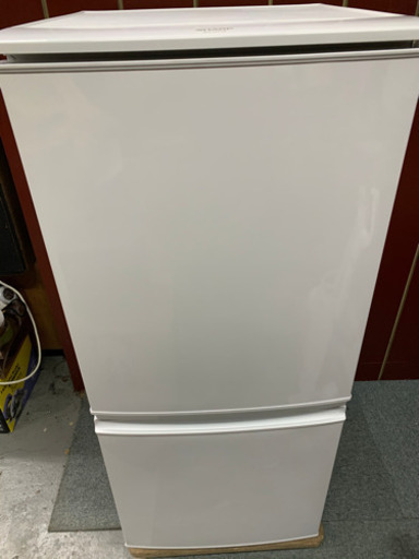 シャープ　137Ｌ　冷蔵庫　2014年製　お譲りします