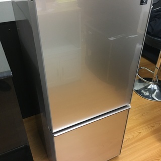 2018年式 極上美品 SHARP 冷凍冷蔵庫137L・どっちで...
