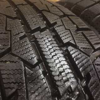TOYO GARIT GIZ 185/65R15 15インチ スタッドレス 4本 2016年製 バリ溝 ティーダ ノート等　(VTI74) クレジットカード QR決済可能 TOYO GARIT GIZ 185/65R15 15インチ スタッドレス 4本 2016年製 バリ溝