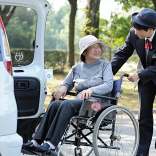 介護タクシー事業許可業者です、　600円初乗り　那覇市内在からご...