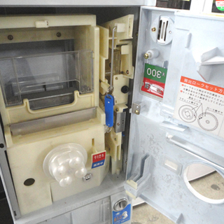 ジャンク BANDAI/バンダイ ジャンボカードダス 筐体 本体 台紙・カード無し 鍵付き 自動販売機 自販機 札幌市 白石区 東札幌