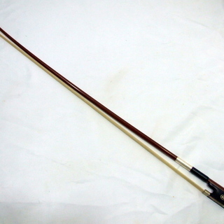 メンテ済み 美品 美音 ヨーロッパ チェコ製 4/4 バイオリン 未使用 弓 
