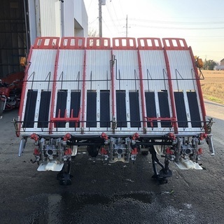 SOLD OUT】ヤンマー 6条田植機 VP6 ペースト施肥 セル始動 UFO 液肥