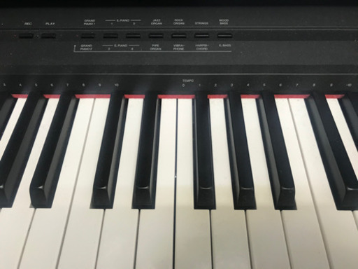 YAMAHA(ヤマハ)電子ピアノ P-105 +譜面台+本