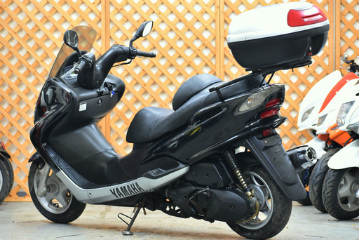 ☆マジェスティ125FI＊4074km＊低走行＊リアボックス付き＊WAKO’Sオイル交換＊下取り全国配送も可能です☆彡 ☆マジェスティ125FI＊4074km＊低走行＊リアボックス付き＊WAKO'S