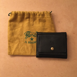 IL BISONTE 三つ折り財布