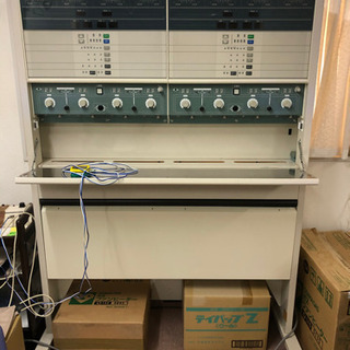 キセノンランプフラッシャーとIRストロボ装置