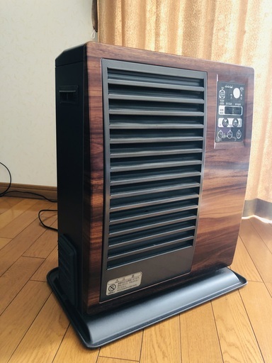 定価2万オシャレな石油ファンヒーター はち 八街の季節 空調家電 ファンヒーター の中古あげます 譲ります ジモティーで不用品の処分