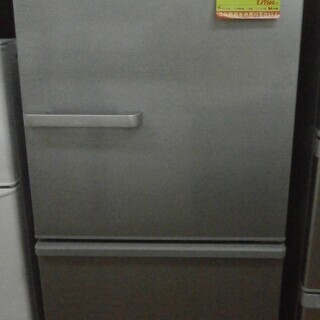 ID:G913973　３ドア冷蔵庫２７２Ｌ（２０１８年アクア製）