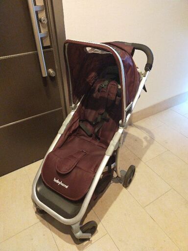 軽量でも丈夫。25kgまでOKなスペイン生まれのベビーカー・ベビーホーム