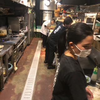 居酒屋バイト 正社員も募集！ 神戸駅から歩１分 - 飲食