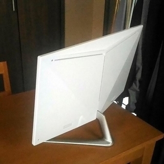 新卒祝いやプレゼントに！オシャレなオールインワン 一体型PC。背面