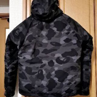 A BATHING APE　ダウンジャケット