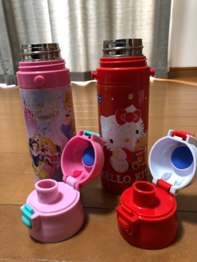 キティちゃん ディズニープリンセス プリンセスソフィア トミカ 水筒 ストローマグ 中古 新品未使用品あり ひぃこ 徳益のキッズ用品 その他 の中古あげます 譲ります ジモティーで不用品の処分