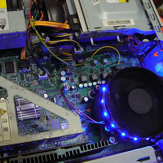 BlueLEDスリムPC】☆GT710♪幅10cm♪Mate ME-C