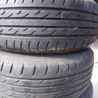 決まりました！バリ山ガリ傷無し美品！2017年製　ネクストリー 195/60R15 6.5J-OFF45　PCD100 114.3 10穴マルチ　ラフェスタ　インプレッサ　