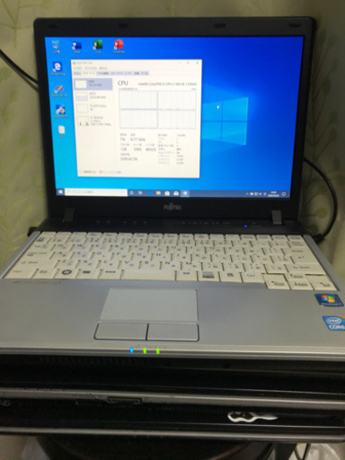 即納可能　モバイルノート　富士通