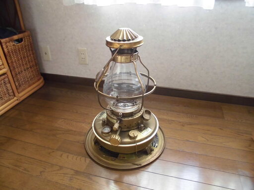 石油ストーブ（アラジンタイプ）