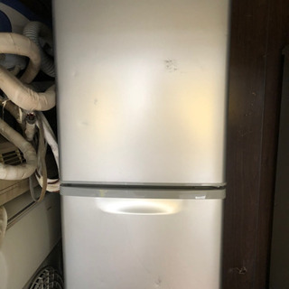 パナソニック　冷蔵庫　NR-B149W-S 2017年製