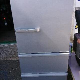アクア 3ドア冷蔵庫 272L 2018年製 AQR-27G2