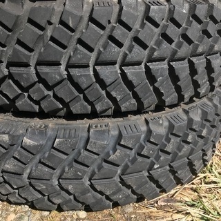 早いもの勝ち　ジムニーマットタイヤ185 85 16