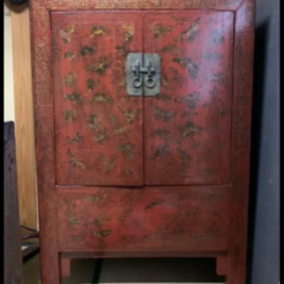 李朝　漆　蒔絵箪笥　蝶柄　アンティーク