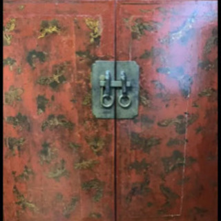 李朝　漆　蒔絵箪笥　蝶柄　アンティーク