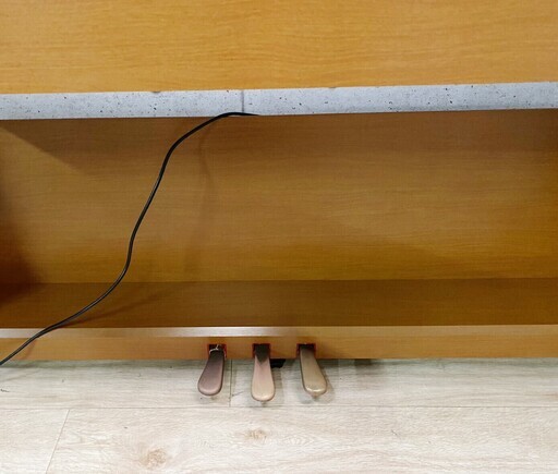 3*16 YAMAHA ピアノ 2005年製 J8000