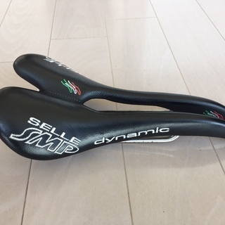 Selle SMP Dynamic サドル