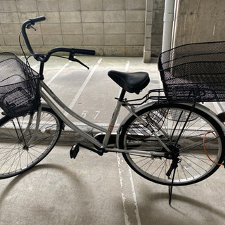 二つハコがある自転車