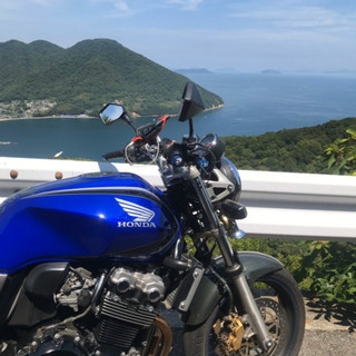 ご覧いただきありがとうございます。  走行距離約63000km 多少伸びます etcあり 走る曲がる止まるなどの不具合ありません。 外装かなり綺麗です。テールに少しくぼみがあります。 車検平成32年10月まであります。 気になることがあればコメントよろしくお願いします。 値下げ交渉あり 近場であれば配送致します。