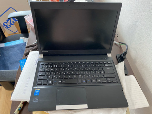 東芝　dynabook R734/M