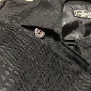 ほぼ未使用に近い】FENDI トレンチコート➕スラックス セットアップ(着画)