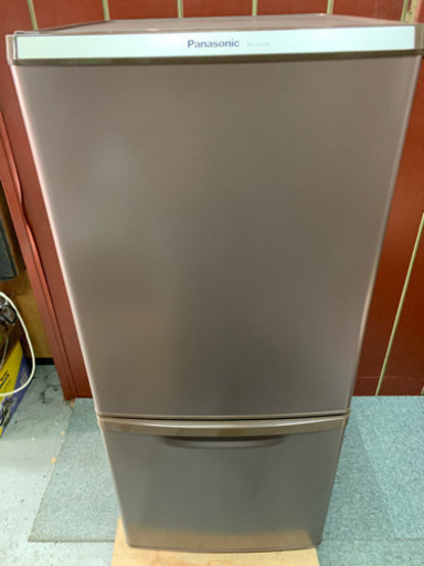 パナソニック　138Ｌ　冷蔵庫　2017年製　シルバー　お譲りします