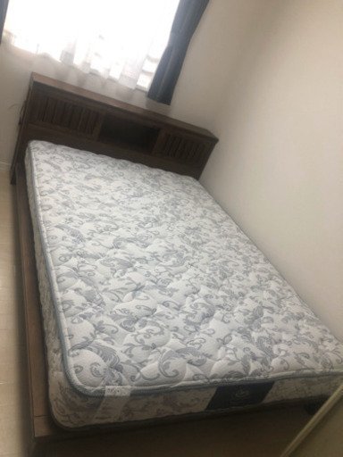 葉山家具　ダブルベット