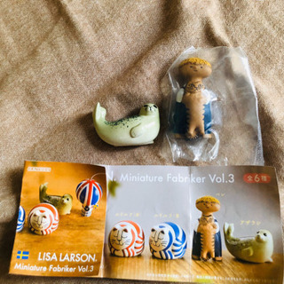 LISA LARSON  Miniature fabriker ...