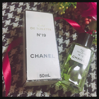 ご購入者様決定［未使用✧CHANEL］EAU DE TOILET...