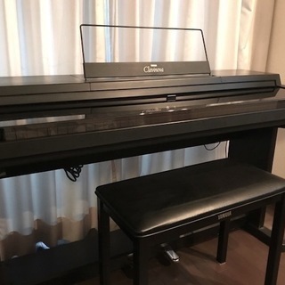 ヤマハ クラビノーバ CLP-260　電子ピアノ
