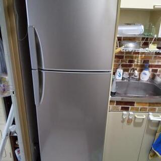 日立　2ドア冷蔵庫　2007年製品