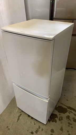 シャープ　2ドア冷蔵庫　137L　美品
