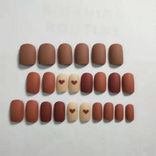 新製品 24枚入 手作りネイルチップ ファッション 流行色 Leo 0809 亀戸の生活雑貨の中古あげます 譲ります ジモティーで不用品の処分