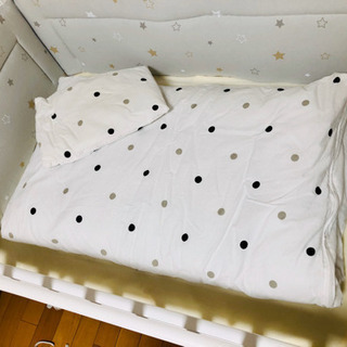 【受付終了】美品！カトージ　ミニベビーベッド　メリー　ベッドガード　セット カトージ ミニベビーベッド&布団セット&ベッドガード&ベッドメリー