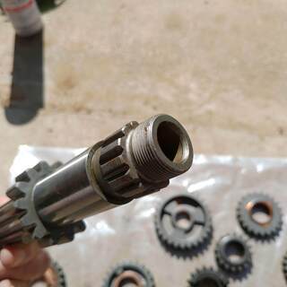 YZ80(4LBE,2000年モデル）ミッションパーツ（多分）