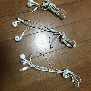 iPhone イヤホン　純正品