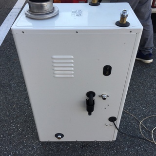 □【引取限定】CORONA コロナ UIB-NX37P 石油給湯機 灯油ボイラー 中古 