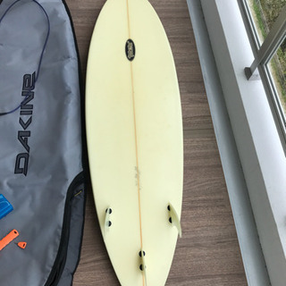 サーフボード(初心者向け)値下げしました。