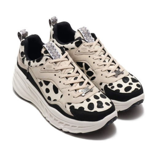 スニーカー UGG CA805 x LOW x ATMOS