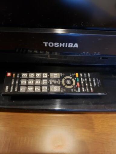 TOSHIBA液晶テレビ　2011年製