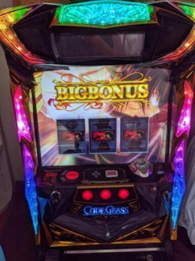 お取引先が決定致しました【値引き交渉可能】コードギアスＲ2 スロット　コイン不要機