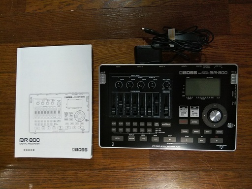 ＜値下げしました＞美品！ BOSS　マルチトラックレコーダーBR-800